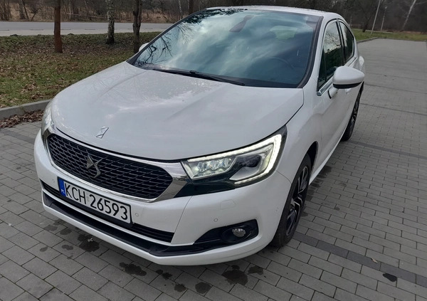 Citroen DS4 cena 43900 przebieg: 158000, rok produkcji 2017 z Chrzanów małe 781